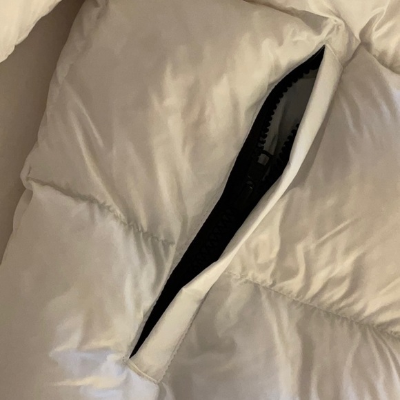 POLO RALPH LAUREN BIG PONY WOMEN’S LOGO DOWN PUFFER HOODIE JACKET /SIZE MEDIUM - Picture 5 of 16